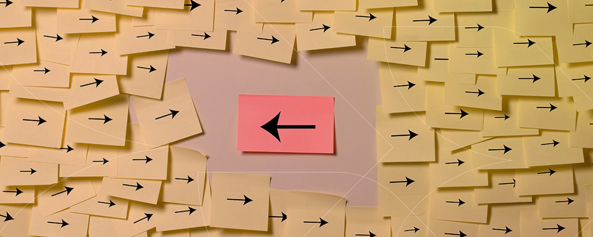 sticky notes with arrows